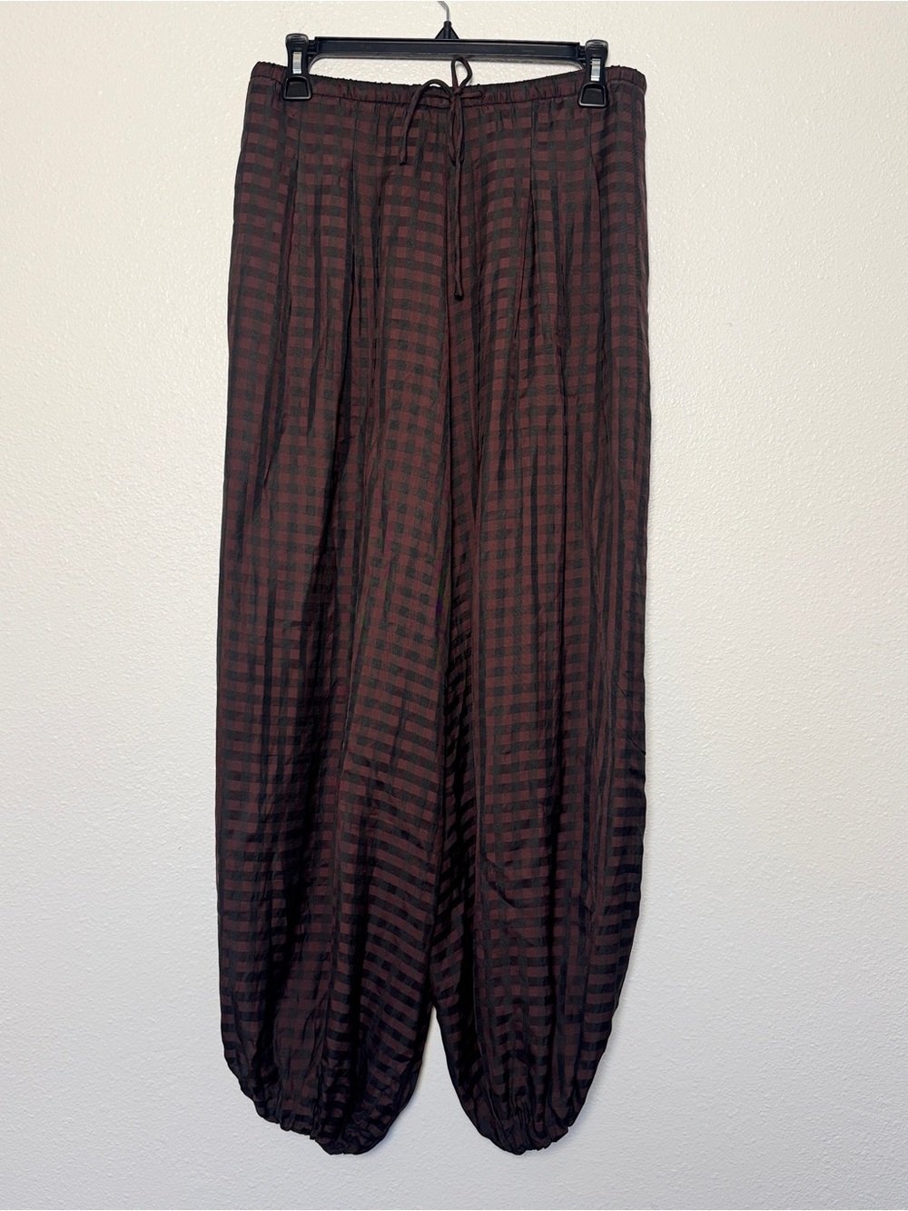 ZARA ZW Collection NWT Gingham Balloon Bloomer Pants XS Burgunday Black Check - Picture 2 of 4